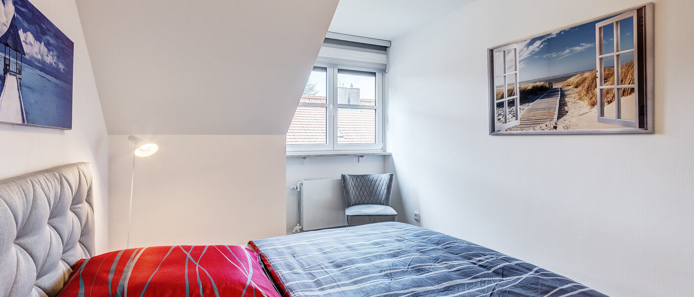 Ploché Unterhaching 03 Spálňa 12705