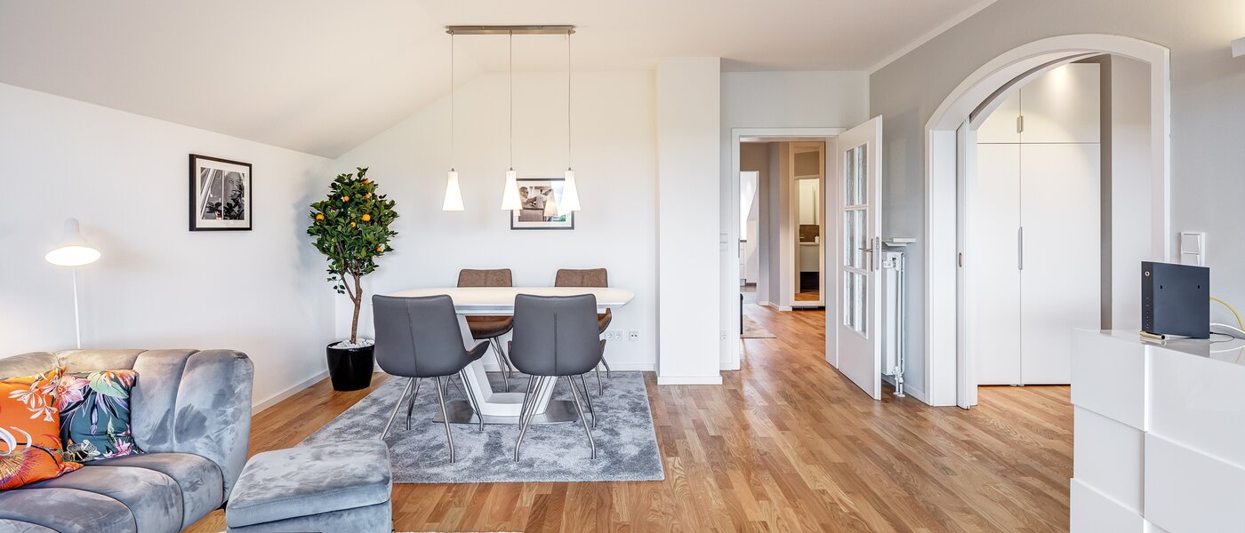 Ploché Unterhaching 01 Obývacia časť 12705