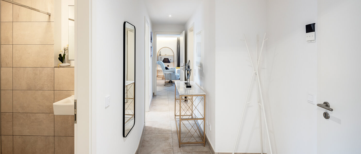 Плосък München Arabellapark 01 Коридор/ коридор 12725