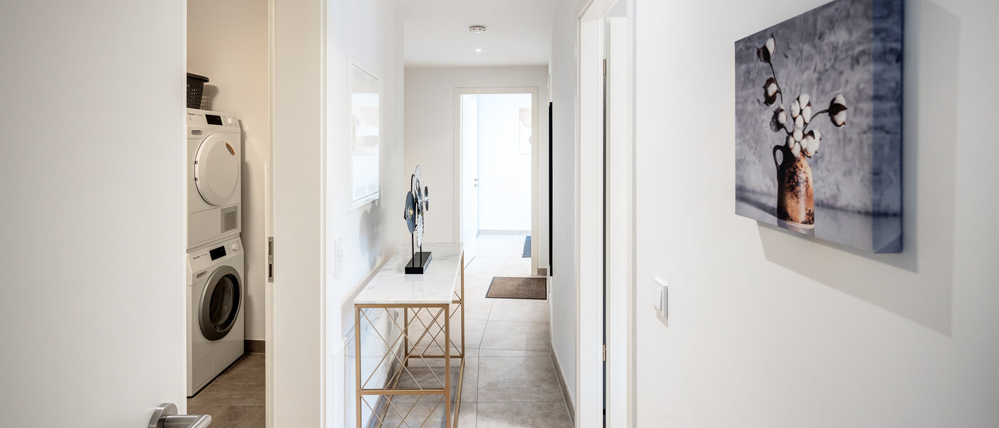 Плосък München Arabellapark 02 Коридор/ коридор 12725