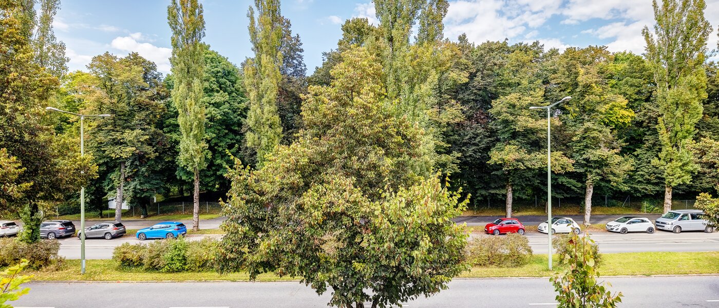 Плосък München Arabellapark 04 Вижте 12725