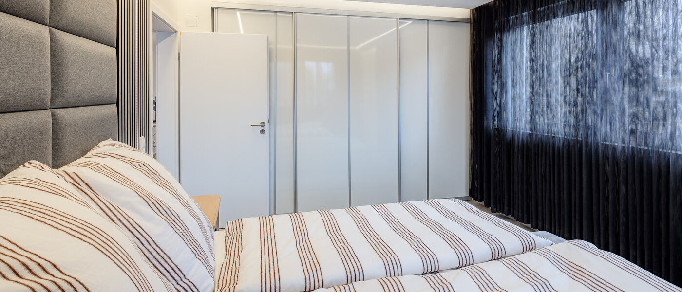 Плосък München Arabellapark 03 Първа спалня 12725