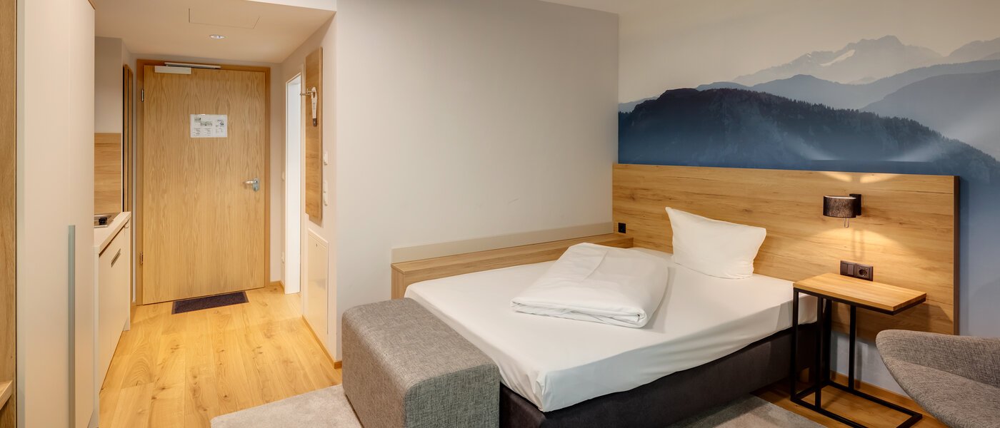 Lapos Miesbach 01 Alvóhely 12742