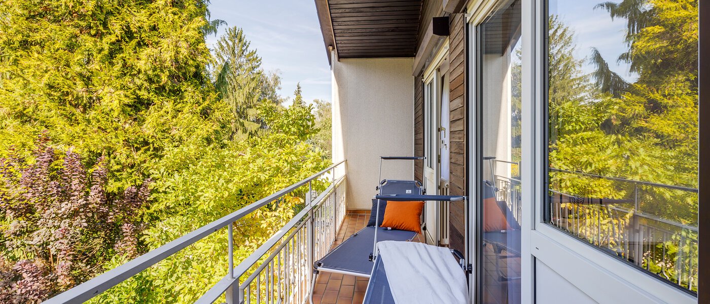 Hus München Lerchenau 02 Balkon 12756