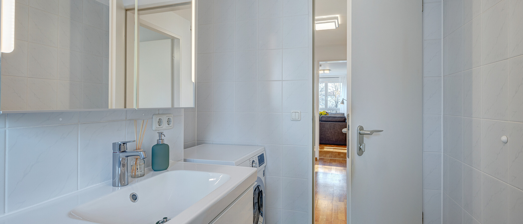 Ploché München Moosach 03 Koupelna 12800