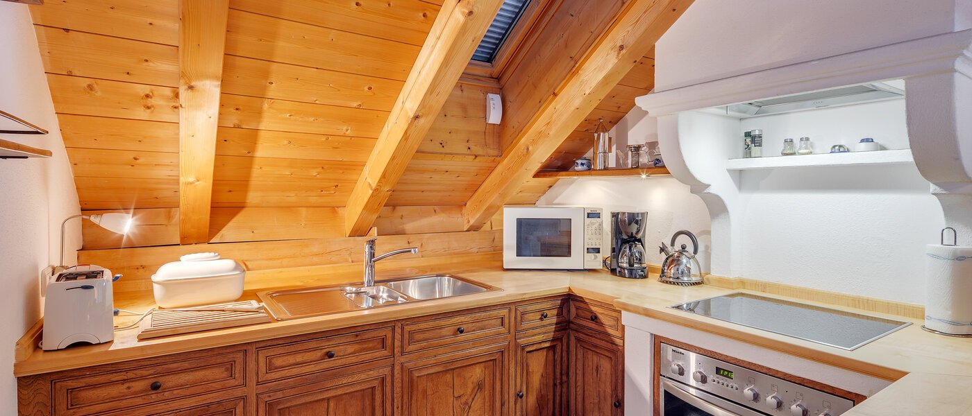 Podkrovný byt Bad Heilbrunn 02 Kuchyňa 12824