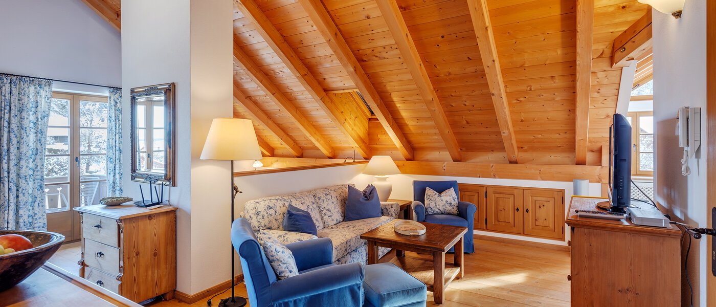 Podkrovný byt Bad Heilbrunn 01 Obývacia časť 12824