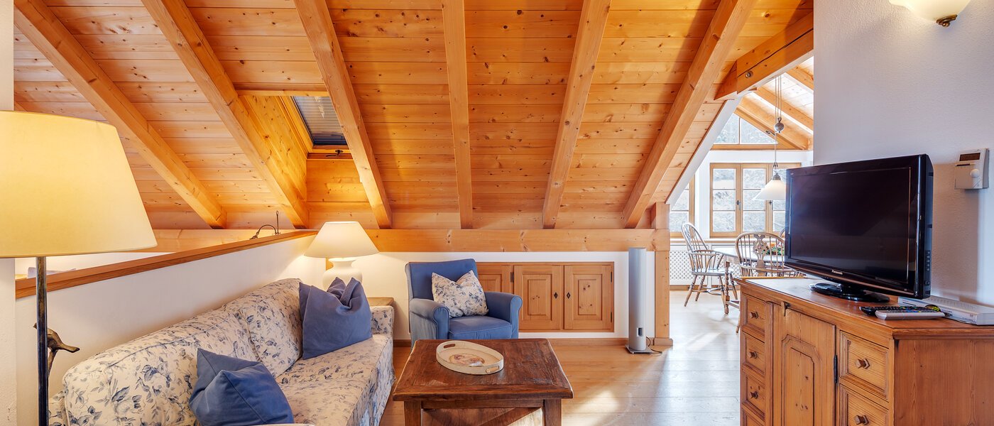 Podkrovný byt Bad Heilbrunn 06 Obývacia časť 12824