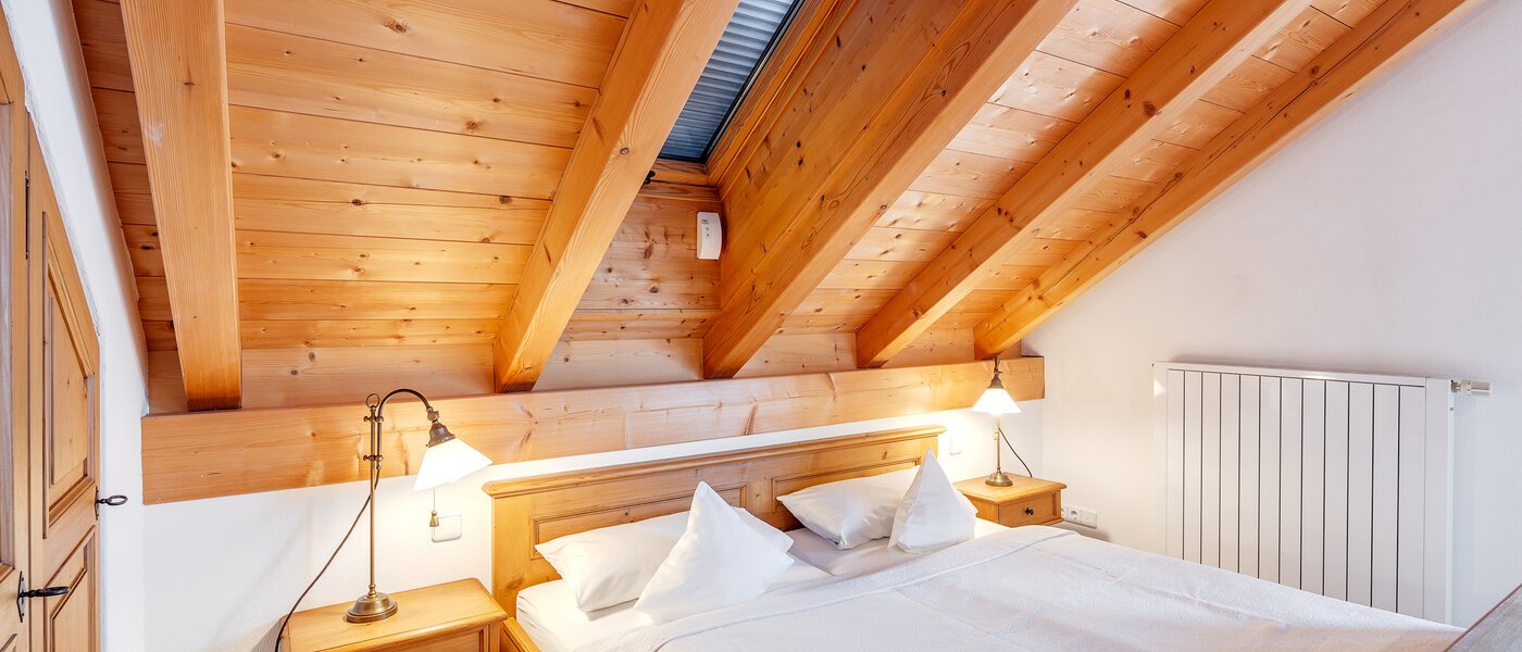 Tetőtéri lakás Bad Heilbrunn 01 Alvóhely 12826