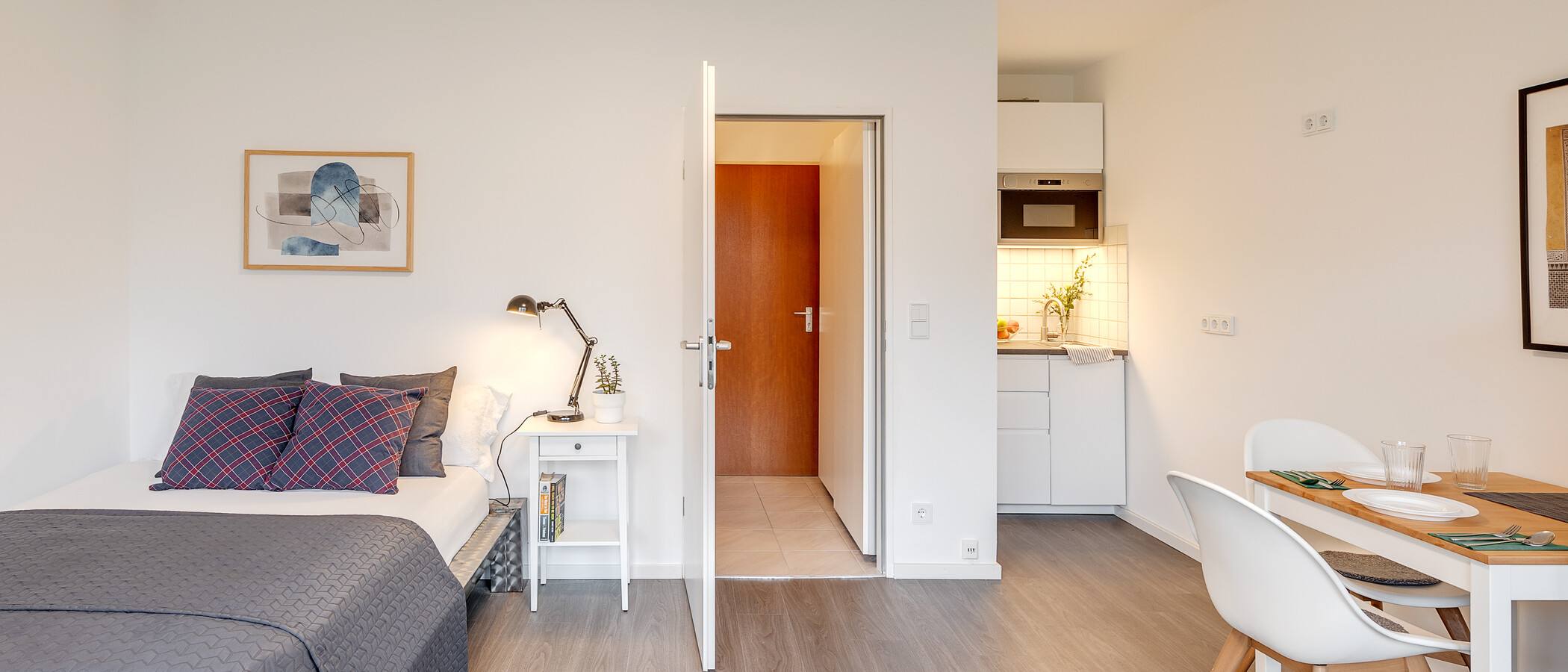 Ploché München Neuhausen 01 Obývací prostor 12838