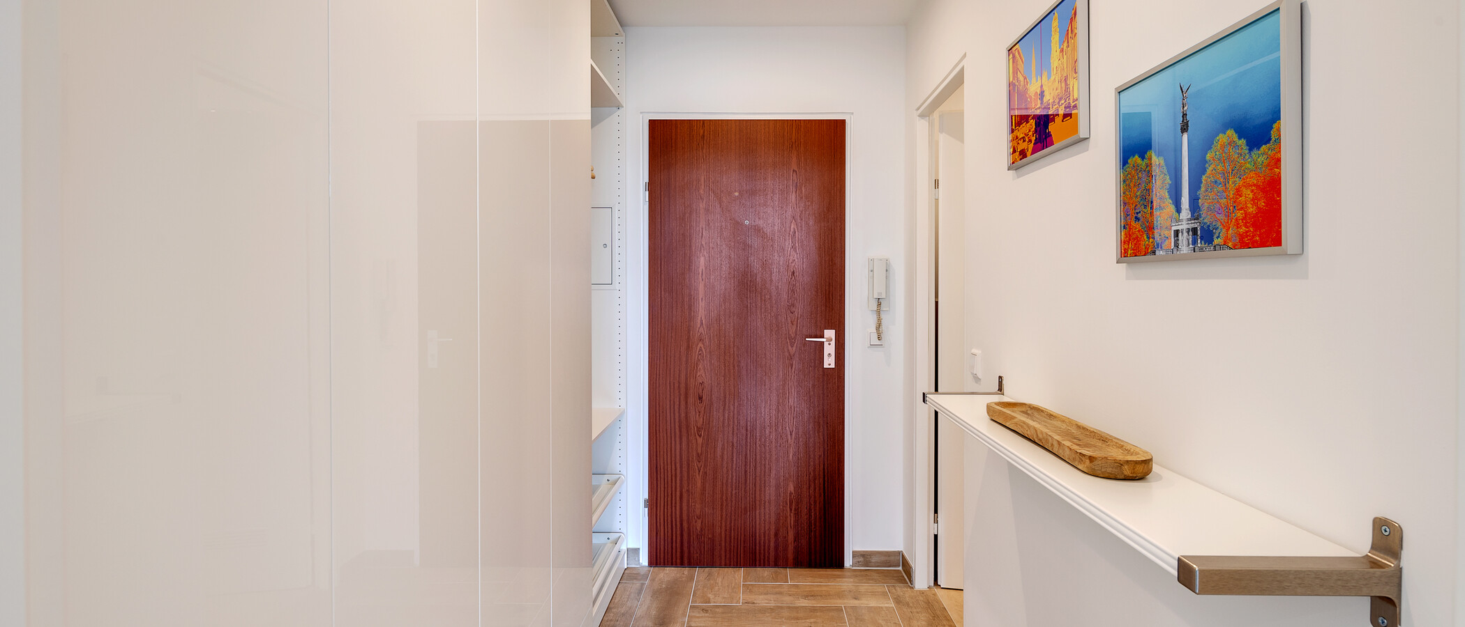 Flad München Olympiazentrum 01 Korridor/gang 12868