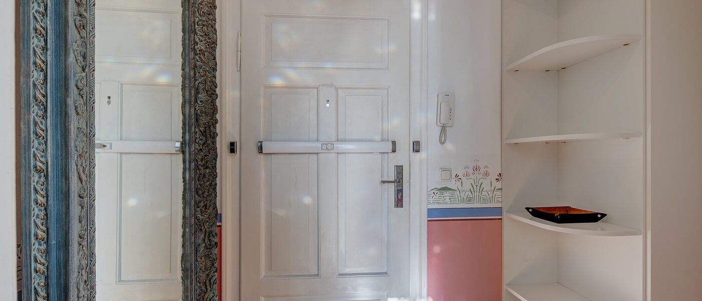 Plat München Schwabing-West 02 Gang/hal 12876