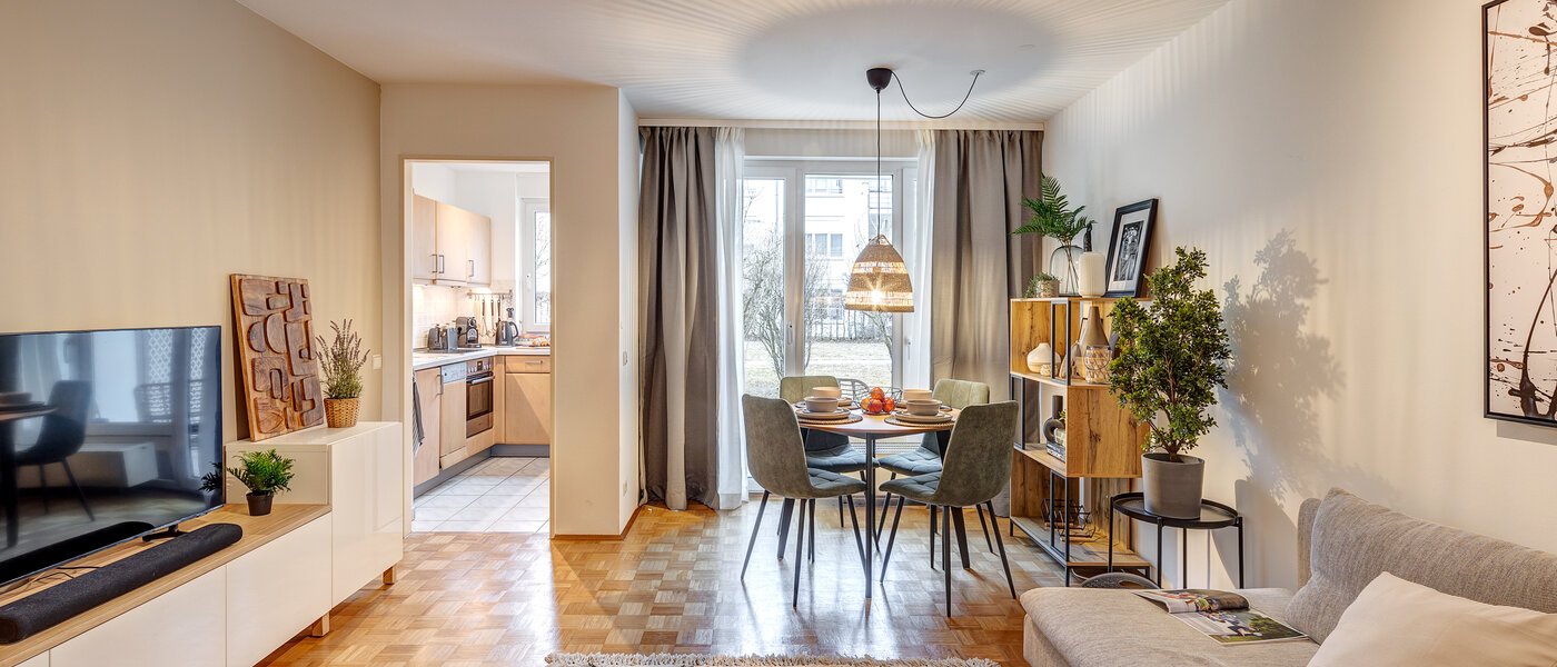 Lapos München Feldmoching 03 Nappali 12910