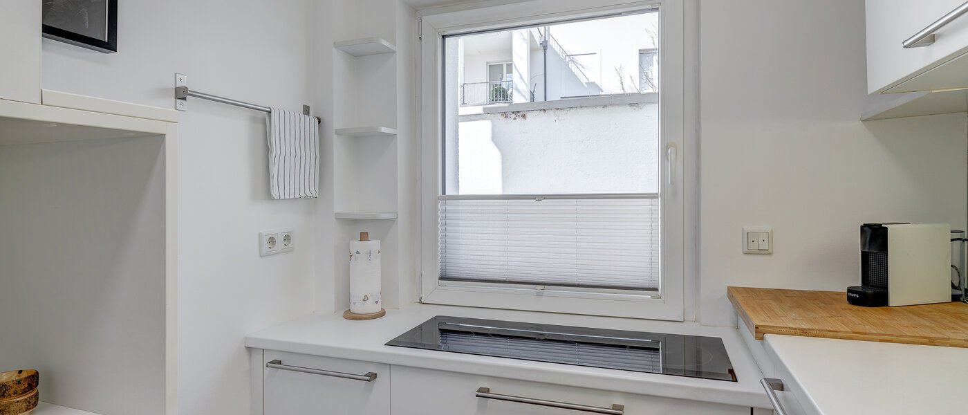 Ravna stran München Altbogenhausen 02 Kuhinja 12943