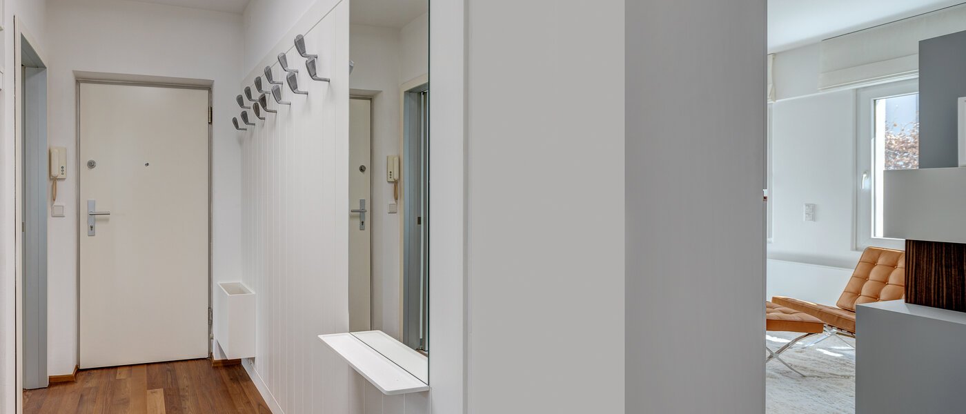 Ravna stran München Altbogenhausen 02 Koridor/hodnik 12943