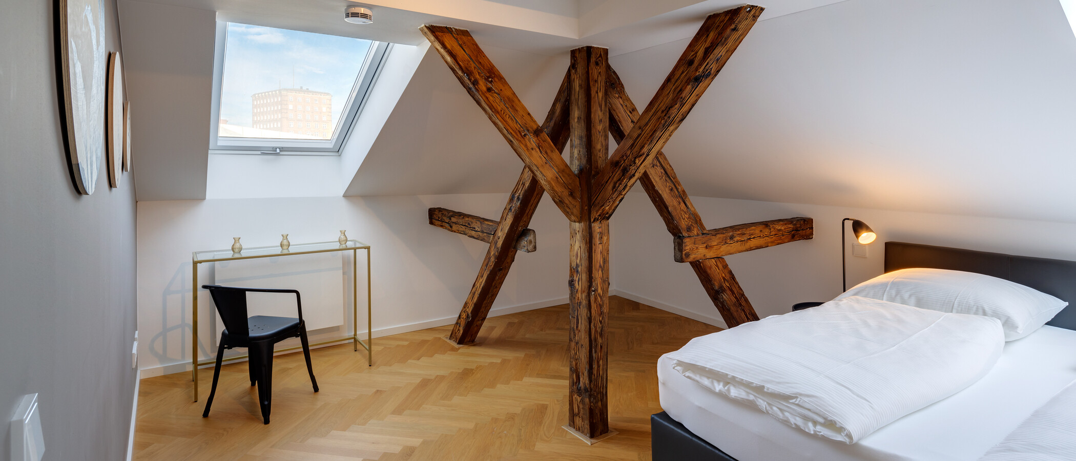 Podkrovní byt München Glockenbachviertel 02 1. ložnice 12963
