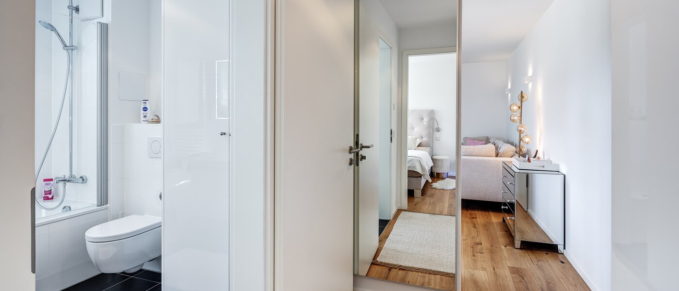 Apartamento com jardim Andechs 02 Corredor/passagem 12988