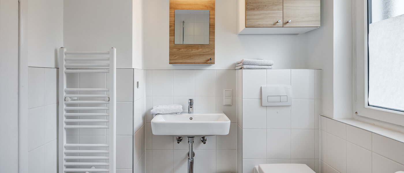 Апартамент с градина Germering 03 Баня 13004