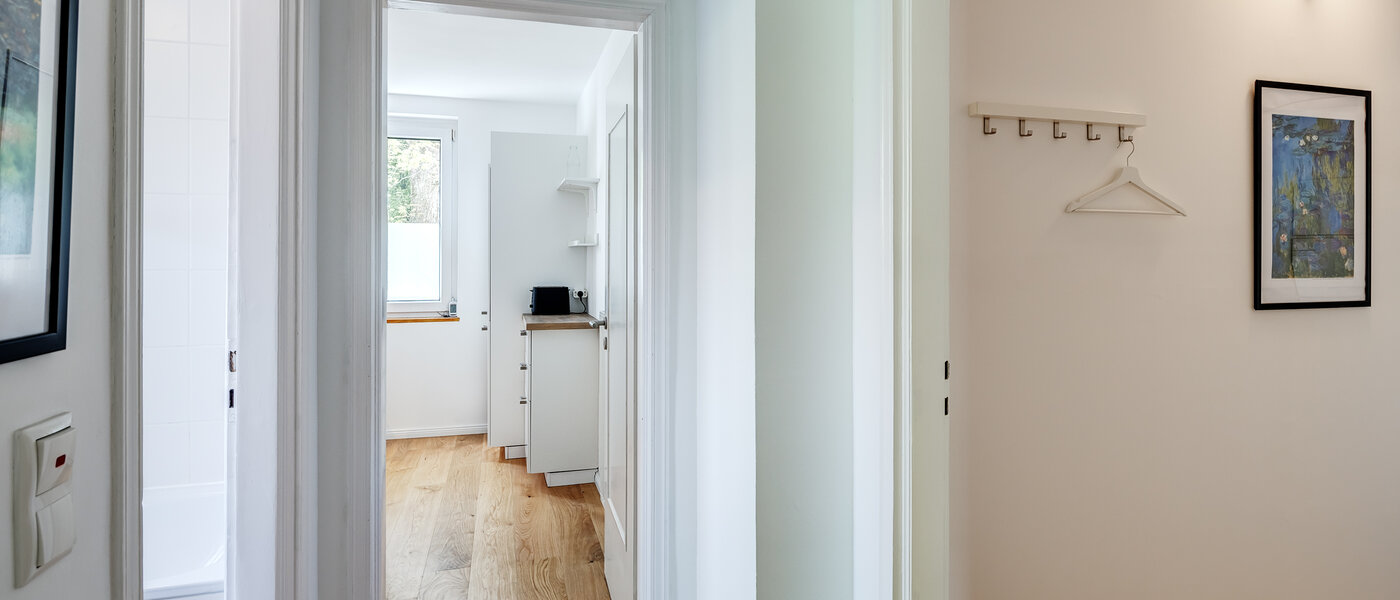 Апартамент с градина Germering 02 Коридор/ коридор 13004