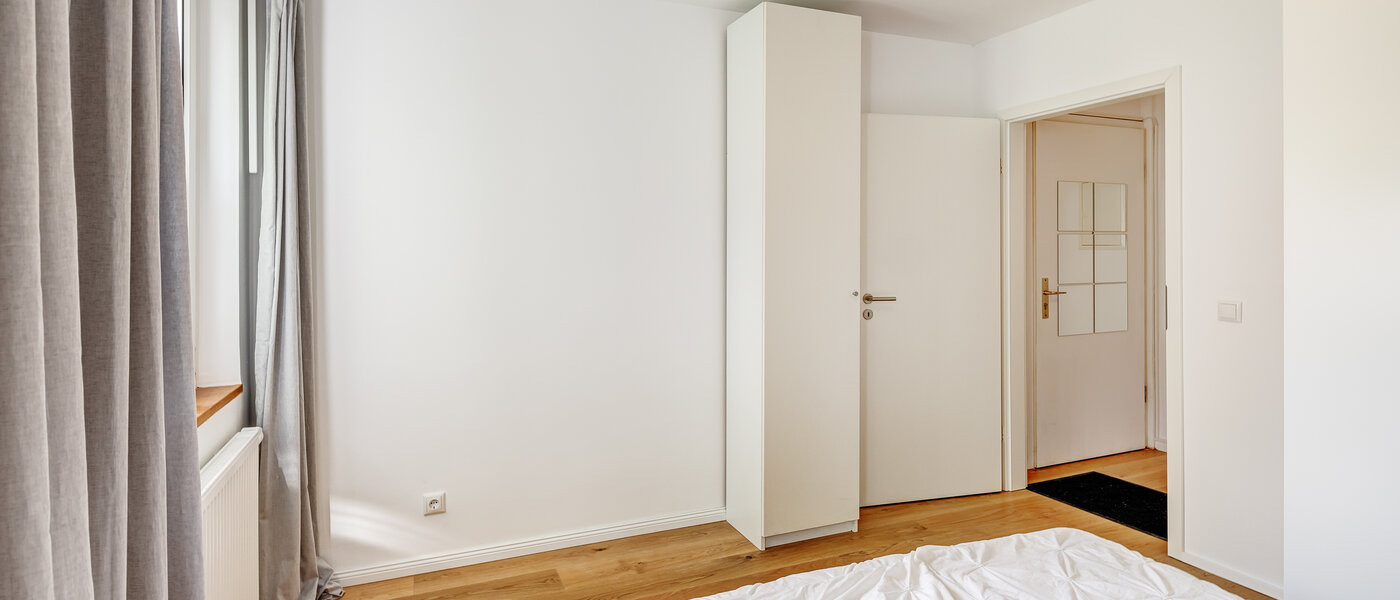 Апартамент с градина Germering 03 Спалня 13004