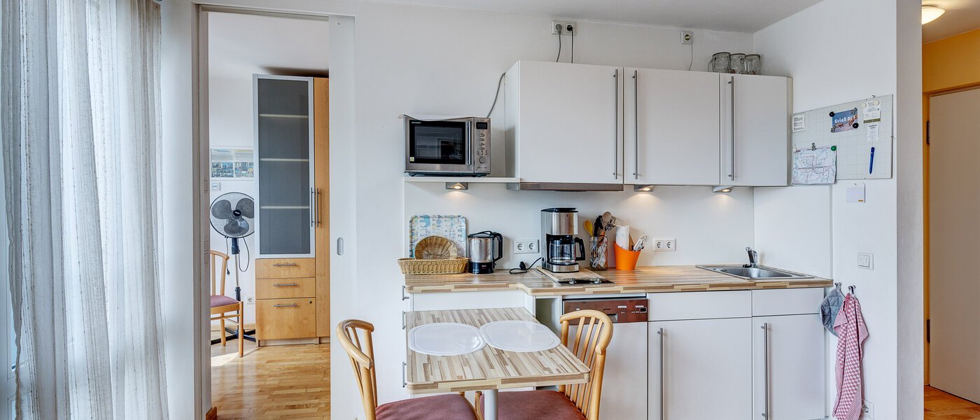 Lapos München Maxvorstadt - Westen 01 Konyha 13006