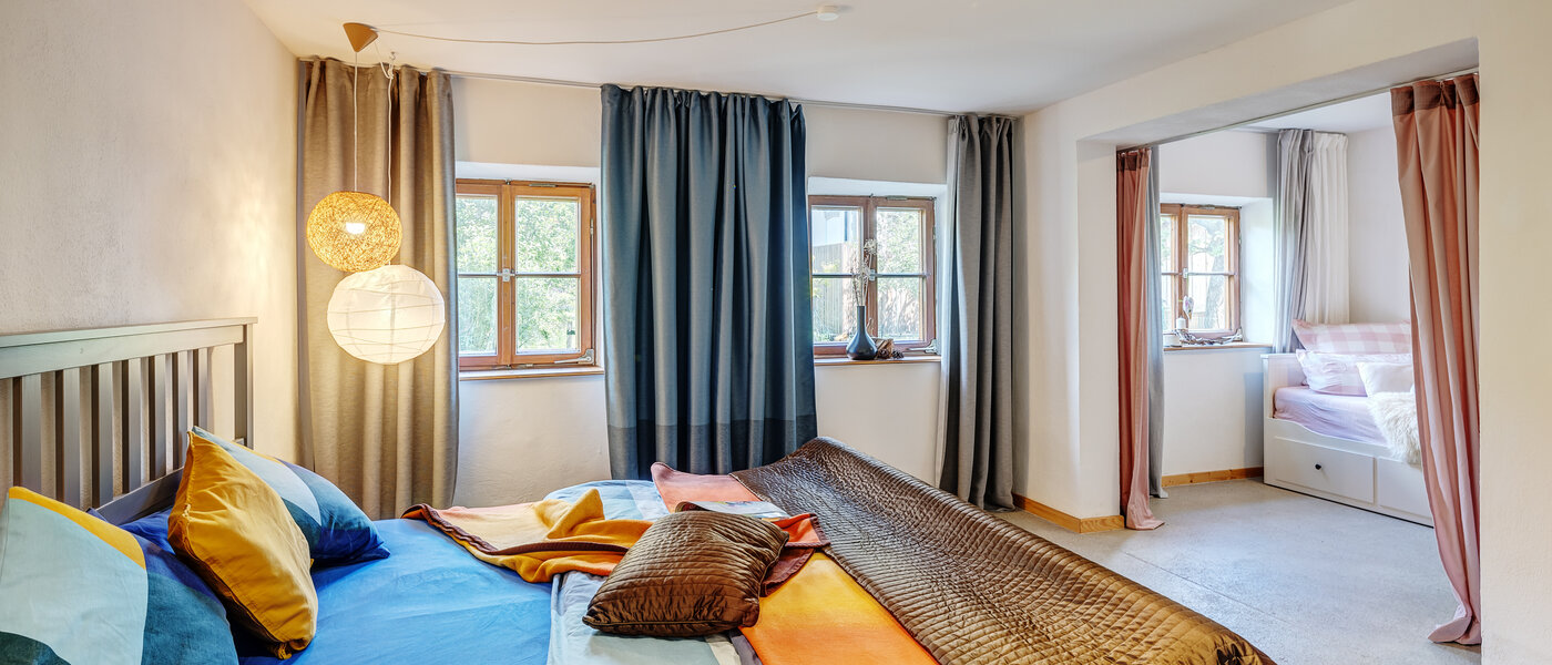 Lapos Tuntenhausen 04 Hálószoba 13021