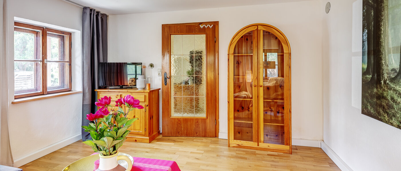 Lapos Tuntenhausen 03 Nappali 13021