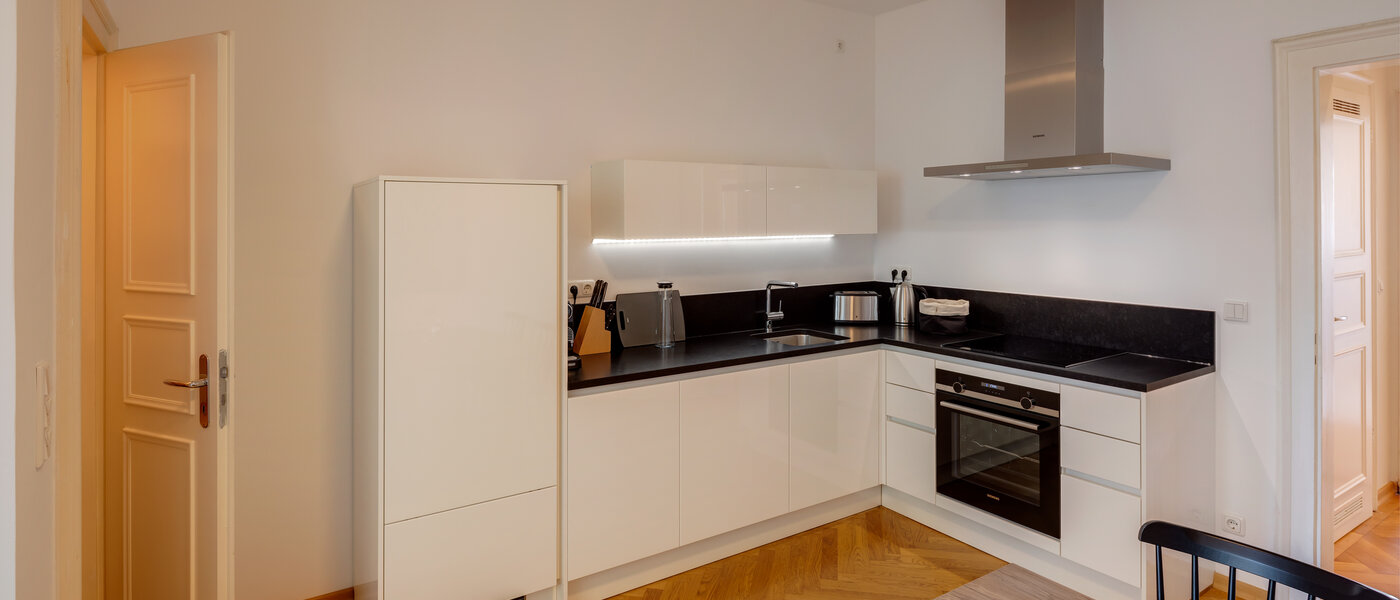 Plat München Haidhausen 01 Bucătărie 13030