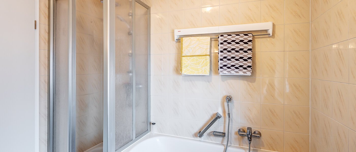 ikerház Maisach 02 Fürdőszoba 13032