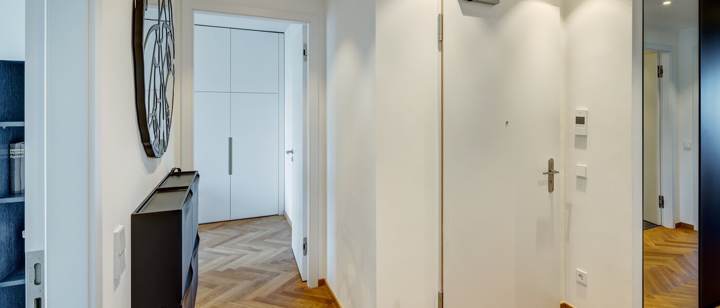 Flad München Au 05 Korridor/gang 13050