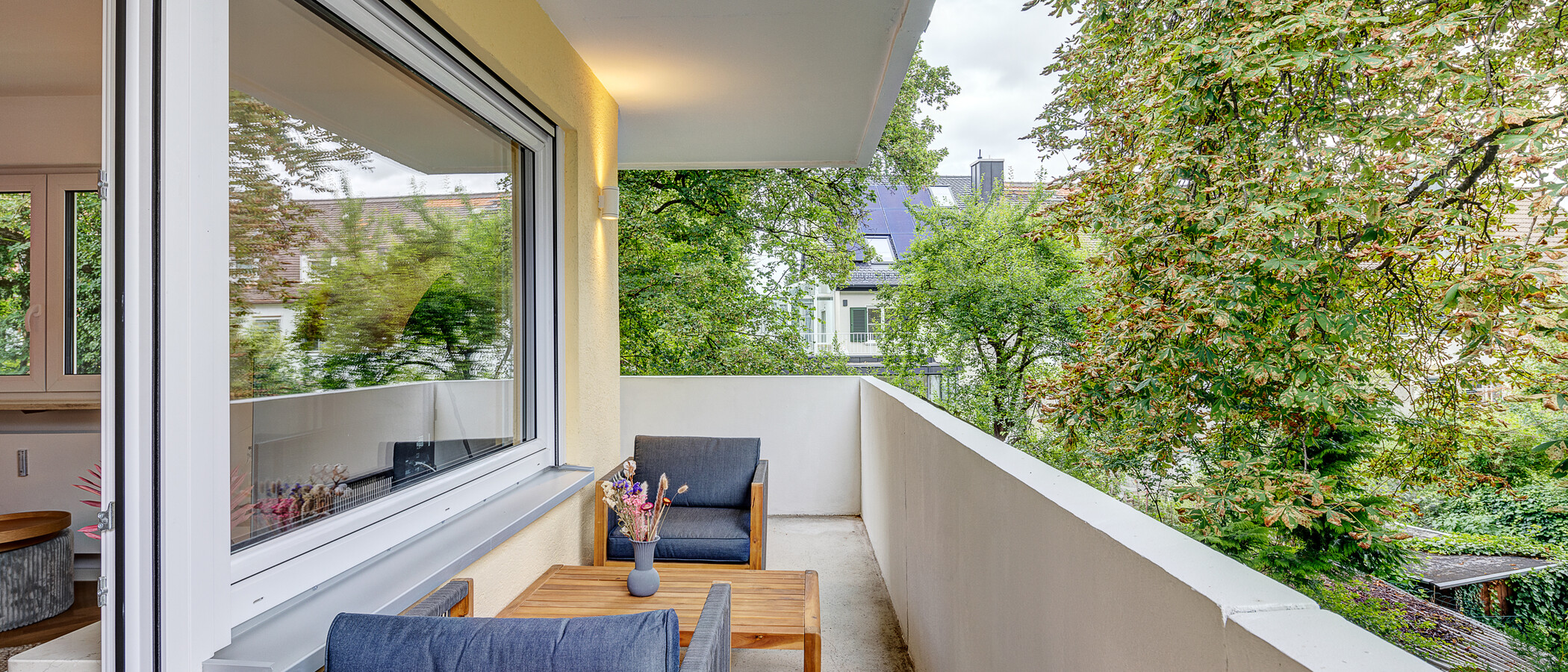 Plat München Nymphenburg 02 Balkon 13051