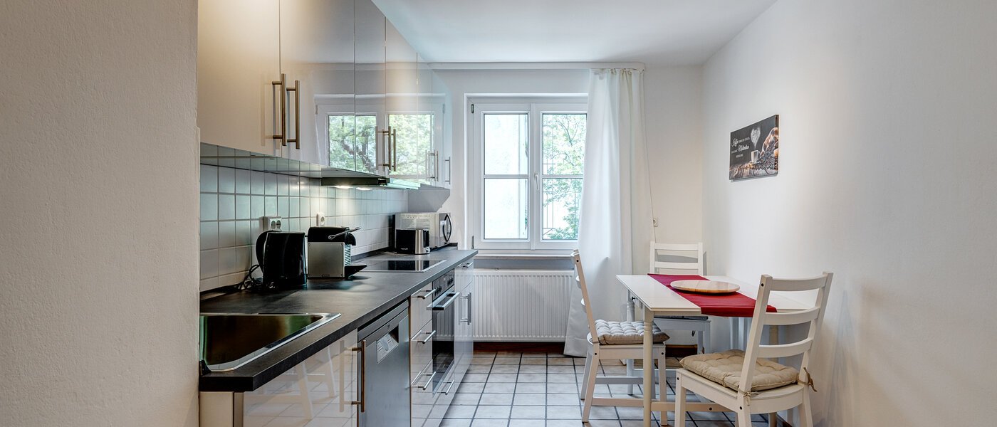 Плосък München Neuhausen 01 Кухня 13100