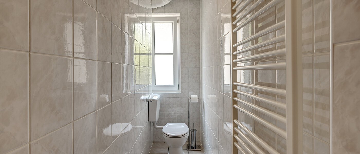 Плосък München Neuhausen 04 Баня 13100