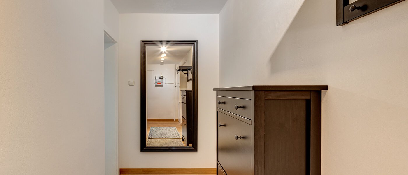 Плосък München Neuhausen 01 Коридор/ коридор 13100