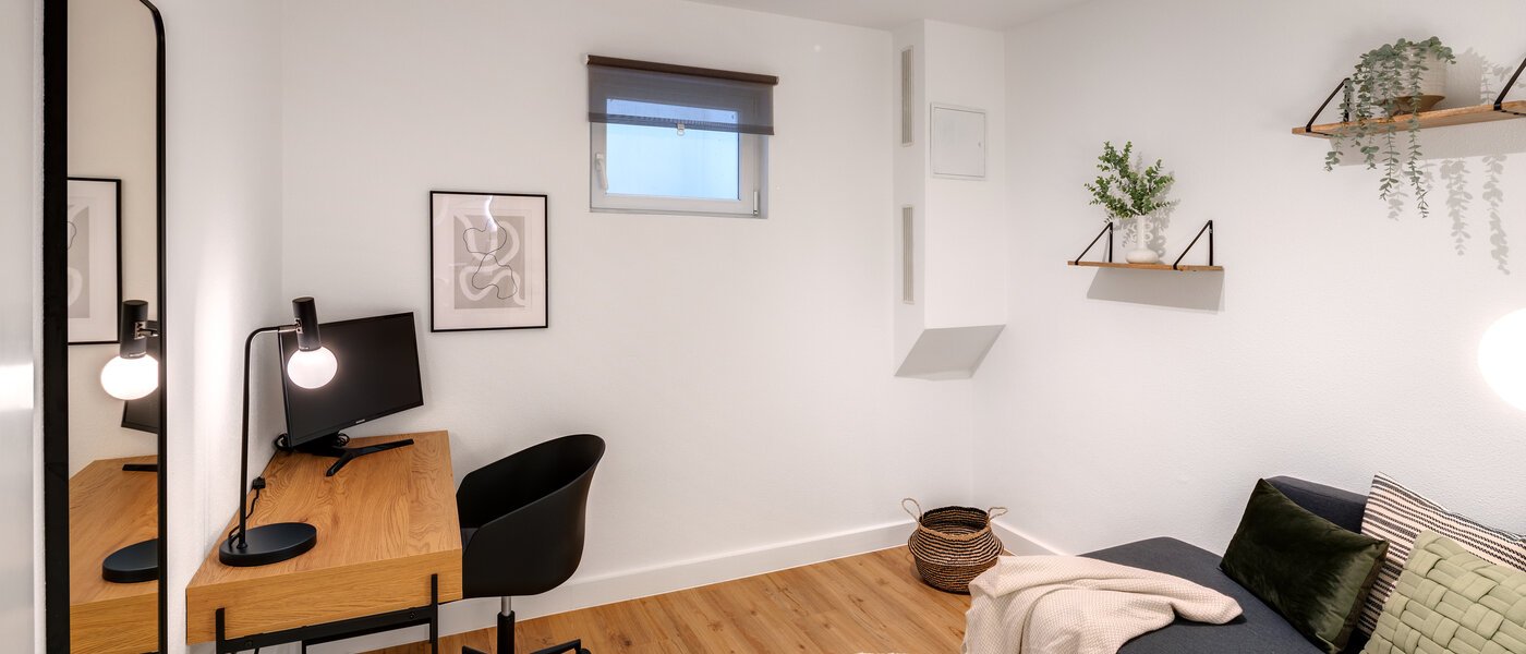 Maisonette lakás München Trudering 01 Tanulószoba/vendégszoba 13109