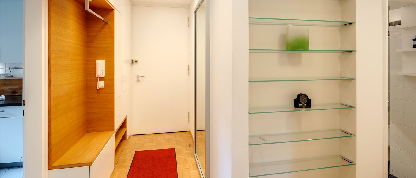 Flat München Nymphenburg 01 Korridor/gang 13111