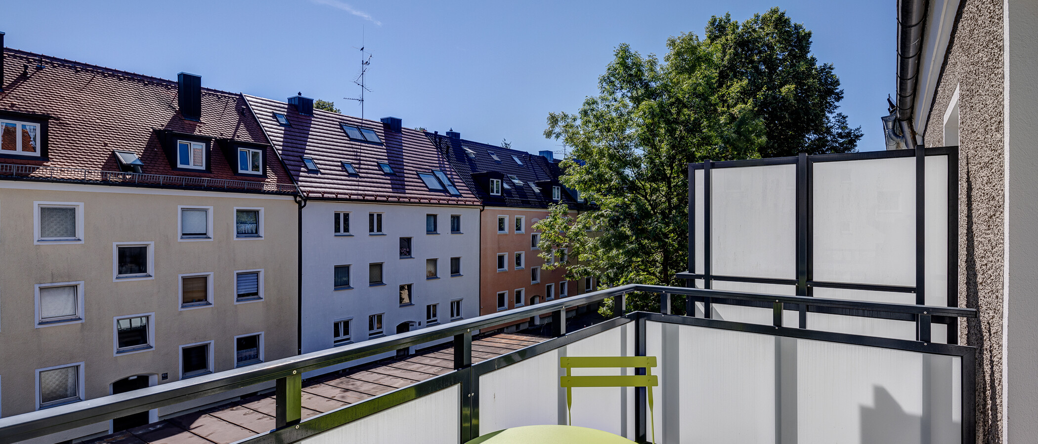 Ravna stran München Obersendling 02 Balkon 13112