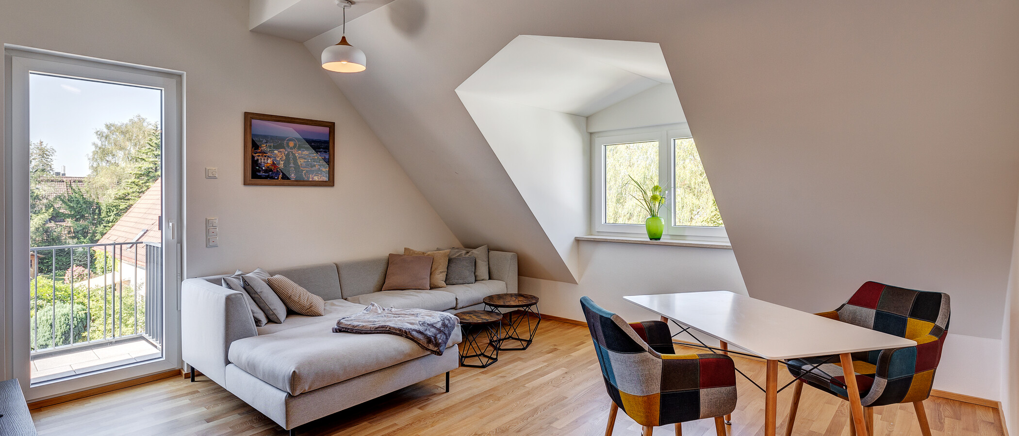 Loftsleilighet München Trudering 01 Stue og oppholdsrom 13137