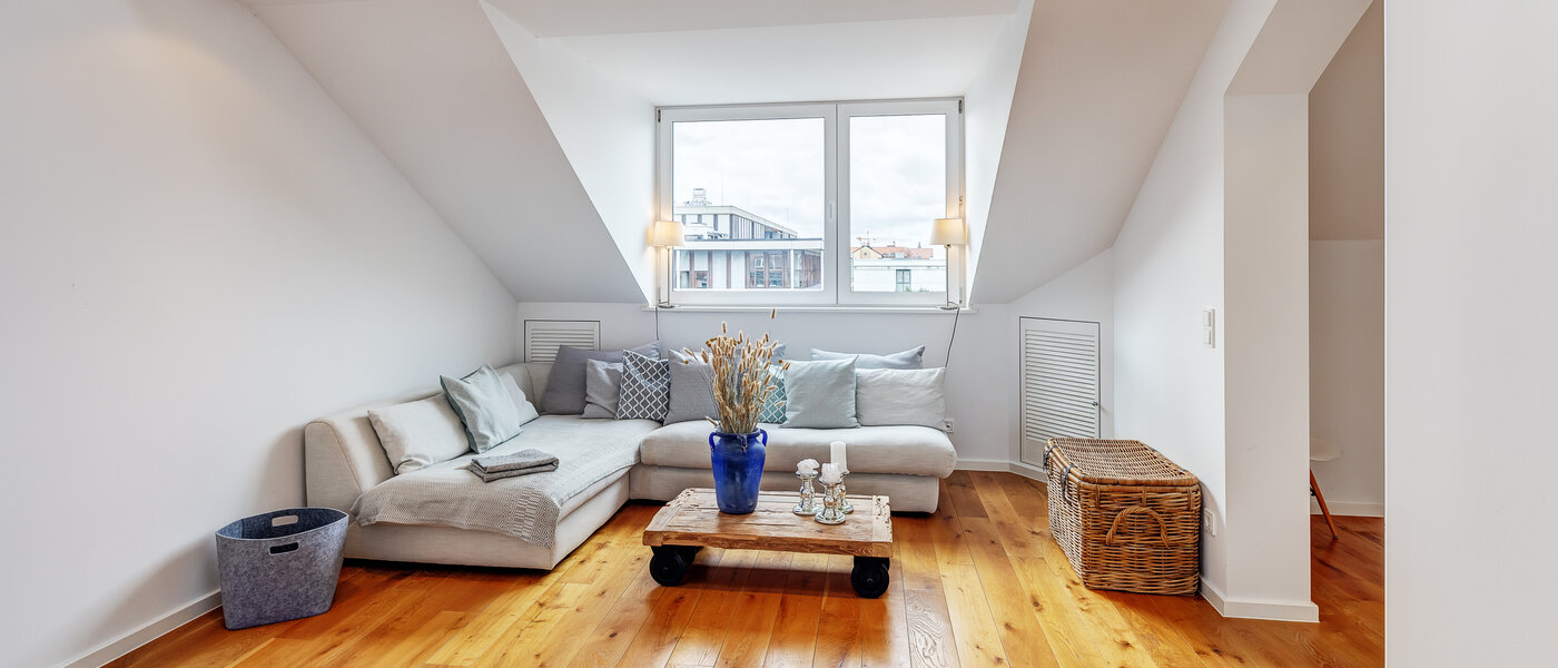 Maisonette lägenhet med galleri München Maxvorstadt - Museumsviertel 02 Vardagsrum 13166
