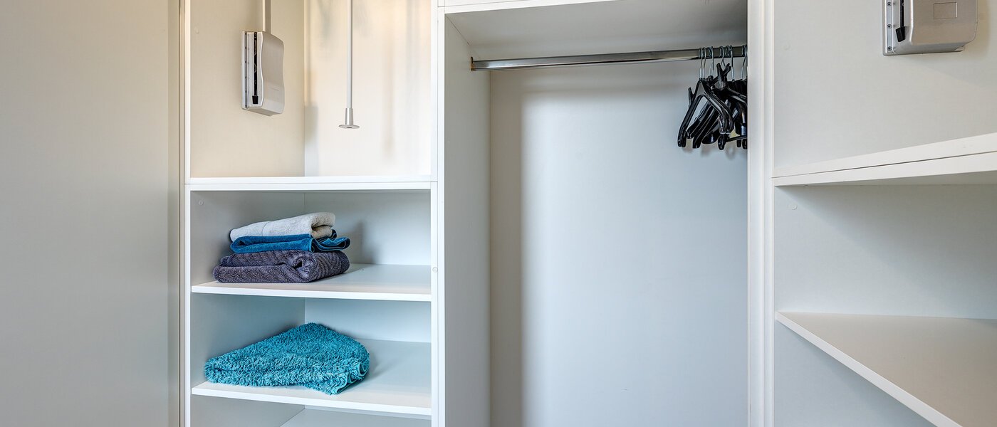 계단식 센터 하우스 München Altperlach 02 워크인 옷장 13172