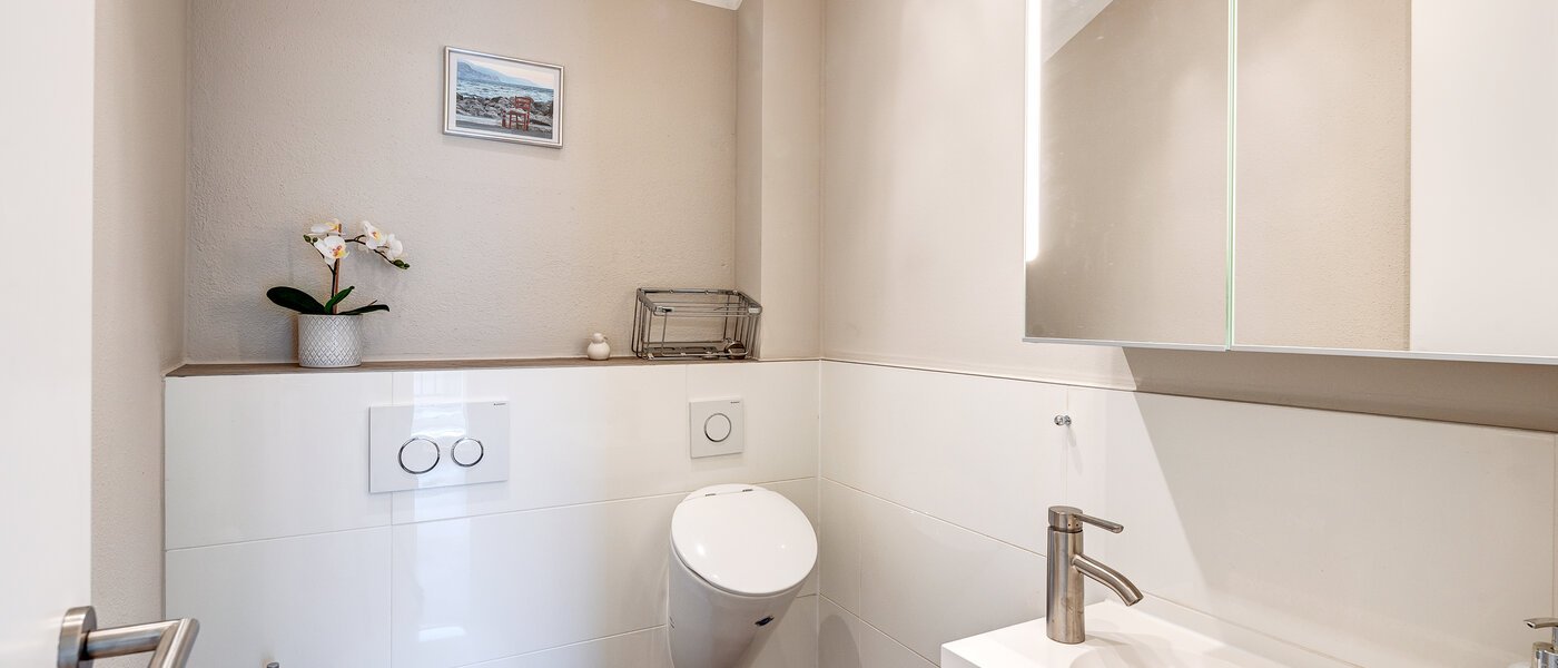 Plat München Berg am Laim 01 WC pentru oaspeți 13179