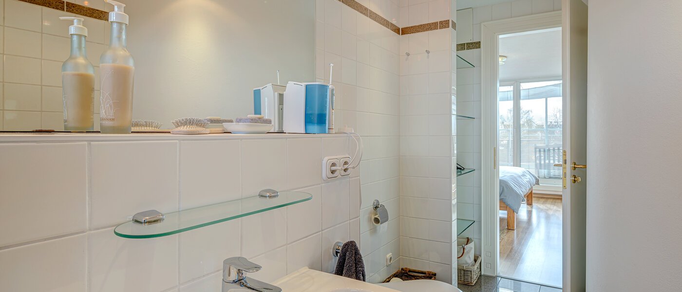 Maisonette-lägenhet München Sendling-Westpark 03 Badrum 13200