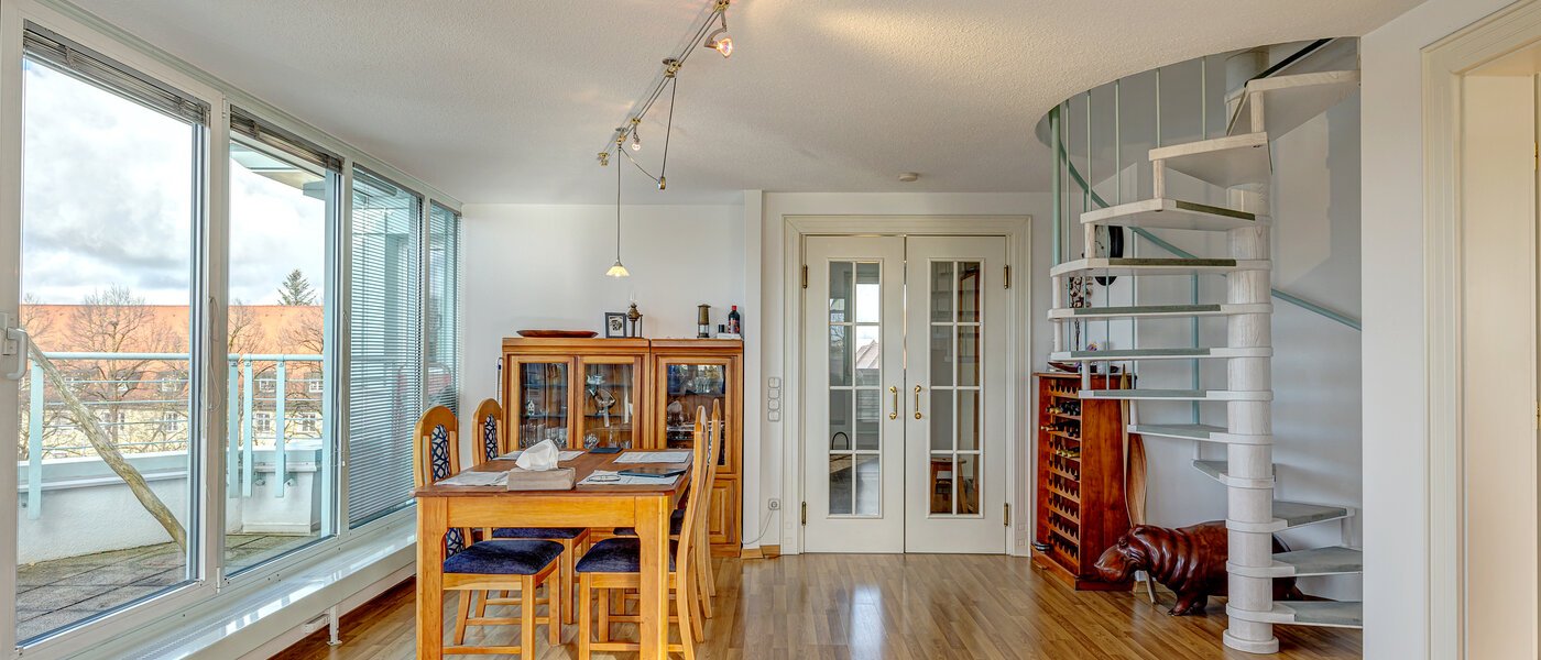 Maisonette-lägenhet München Sendling-Westpark 04 Vardagsrum 13200