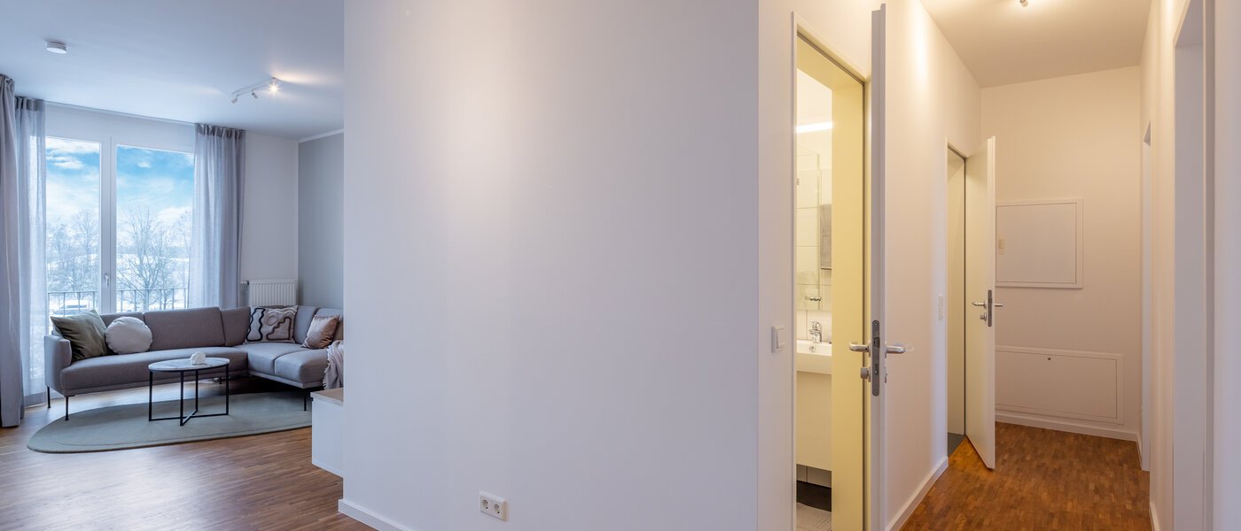 Plat München Schwabing-West 04 Gang/hal 13221