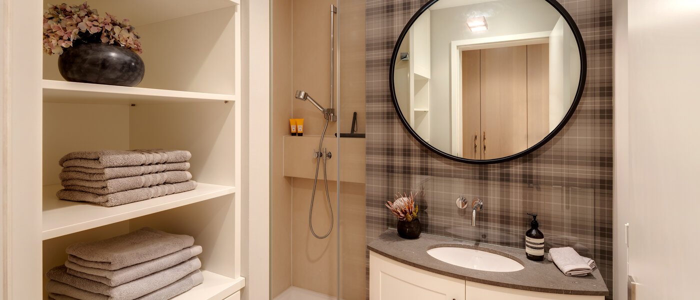 Flat München Maxvorstadt - Westen 01 Baderom 13240