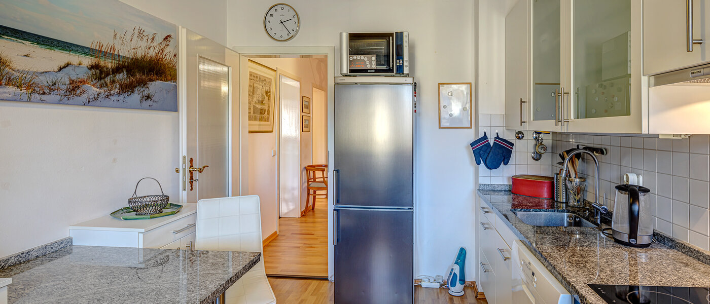 Ploché München Altbogenhausen 02 Kuchyně 13244