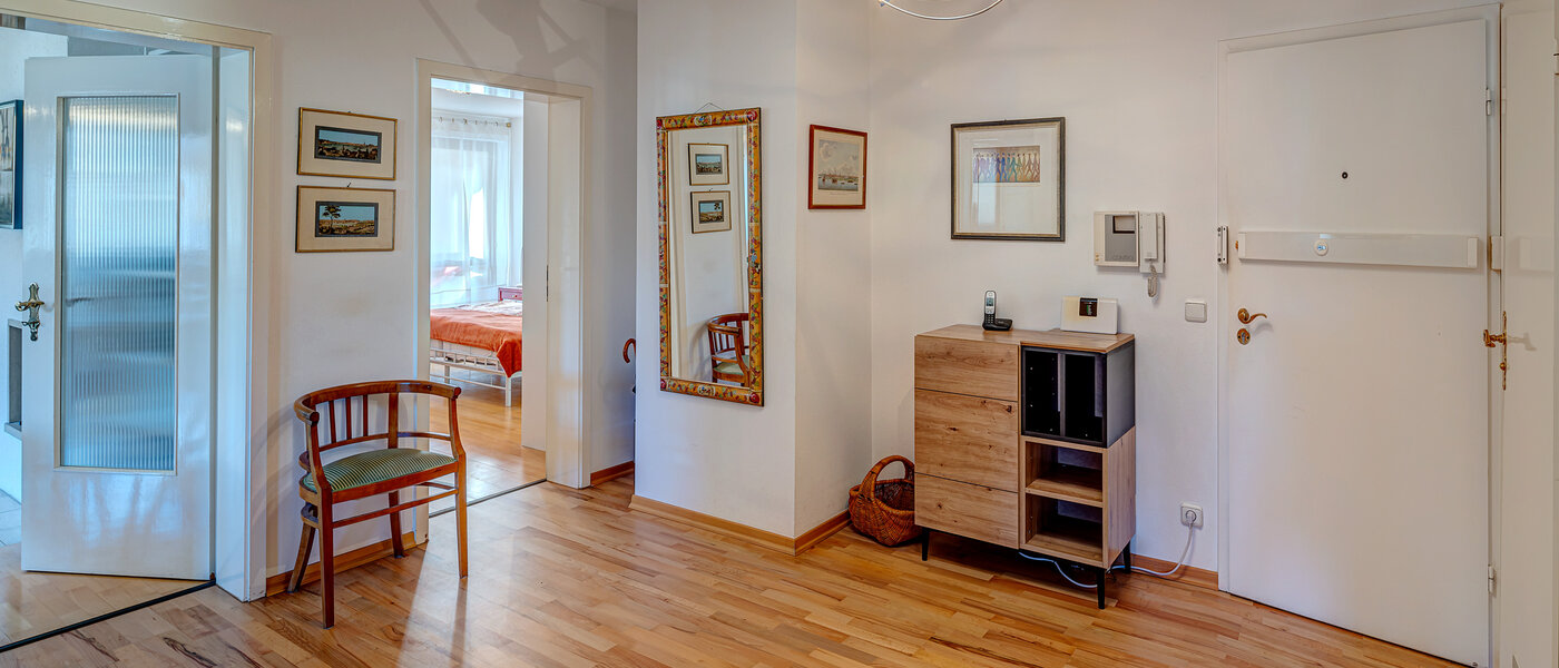 Ploché München Altbogenhausen 03 Chodba/chodba 13244