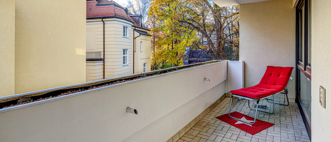 Ploché München Altbogenhausen 01 2. lodžie 13244