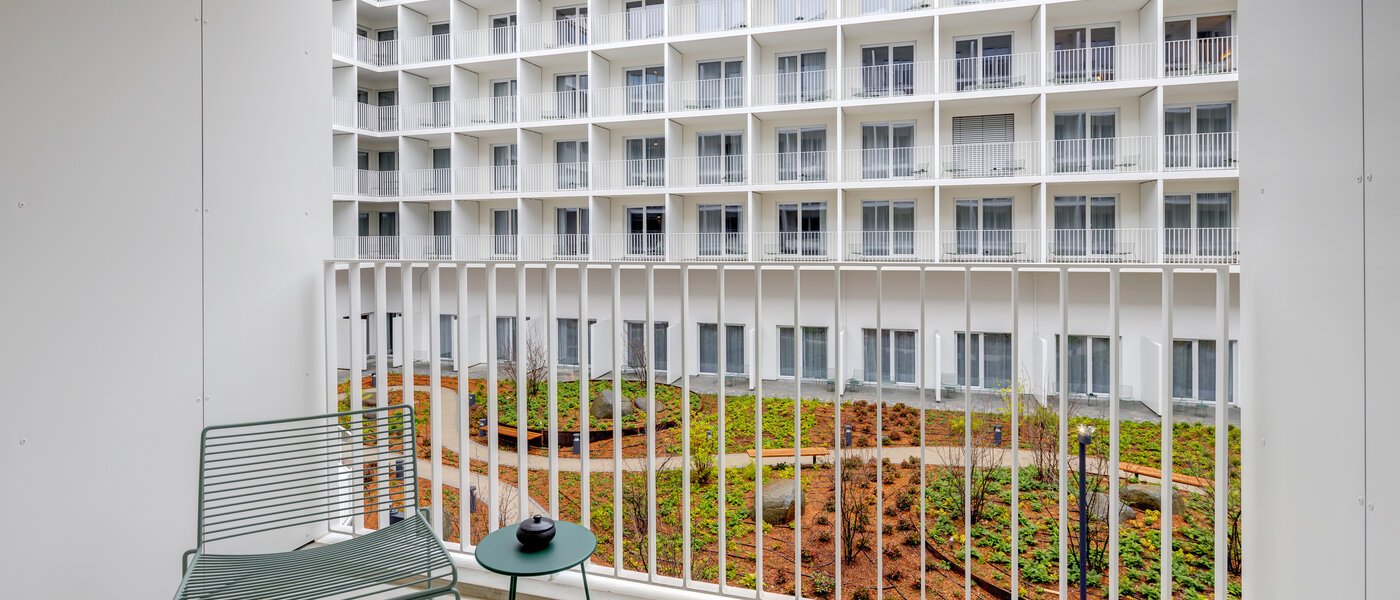 Düz München Neuperlach 01 Balkon 13248