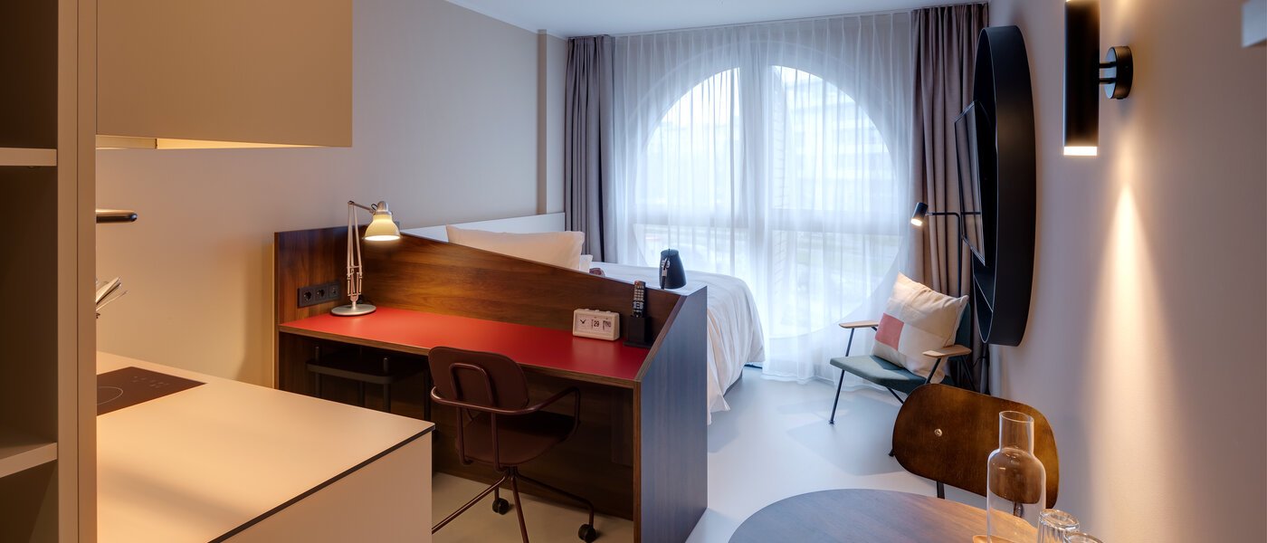 Lapos München Neuperlach 02 Nappali 13258